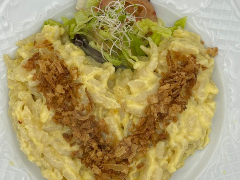 Vegane Käsespätzle